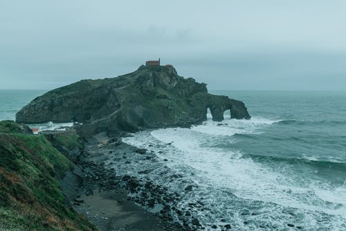 有关san juan de gaztelugatxe, 佩服, 地平线的免费素材图片