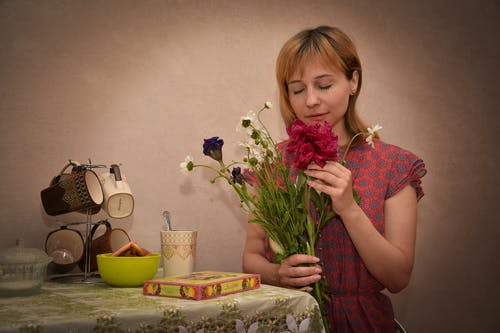 有关女人, 植物群, 漂亮的免费素材图片