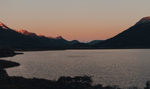 有关山, 岛, 平静的免费素材图片