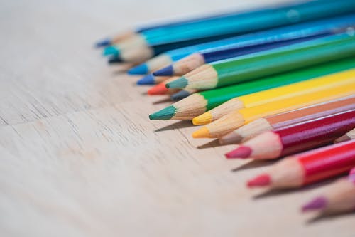 有关上色, 削尖的, 彩色铅笔的免费素材图片