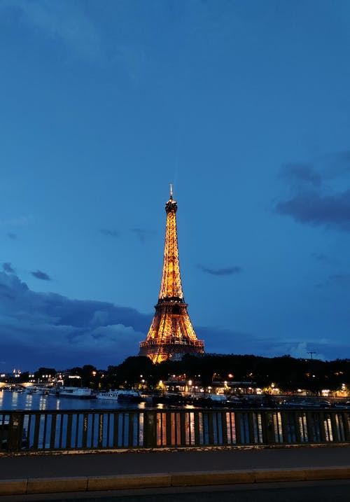 有关垂直拍摄, 巴黎, 旅行目的地的免费素材图片