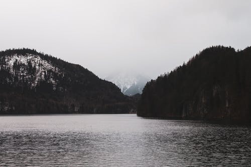 白天湖的照片 · 免费素材图片