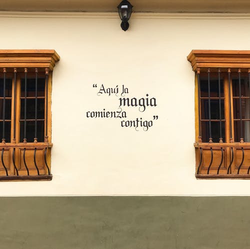 Aquai La Magia Comienza Contigo · 免费素材图片