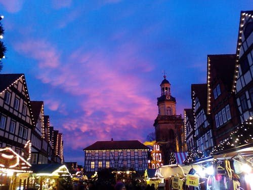 夜晚的城市风景 · 免费素材图片