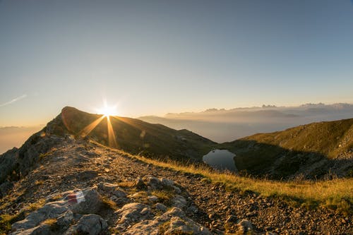 日出山 · 免费素材图片