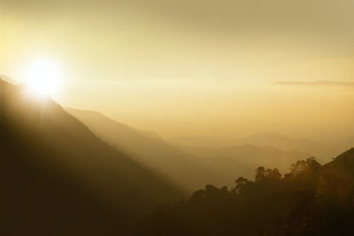 日出时的山脉 · 免费素材图片