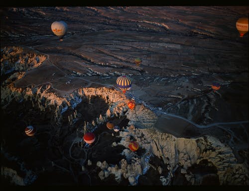 有关卡帕多西亚, 景觀, 热气球的免费素材图片