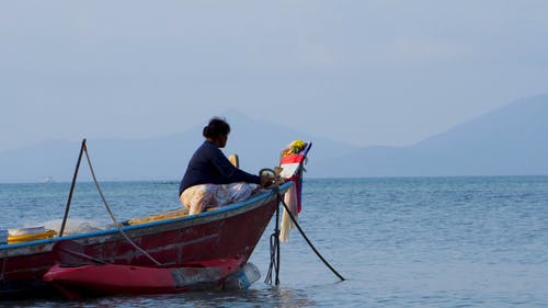 有关女渔翁, 工作的, 帆船的免费素材视频