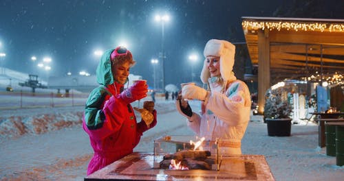 有关下雪, 冬季, 咖啡的免费素材视频