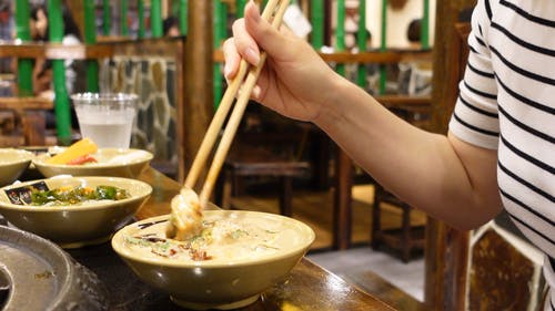 有关＃室内, 亚洲食品, 午餐的免费素材视频