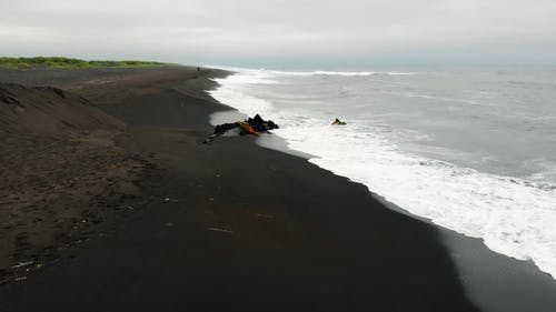 有关岸边, 波浪撞击, 海景的免费素材视频