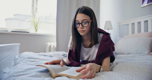 有关女人, 室内, 家的免费素材视频