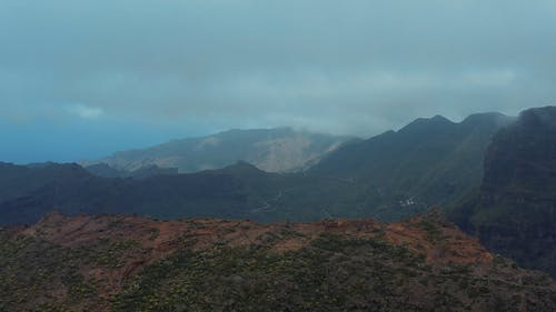 有关天空, 山, 山顶的免费素材视频