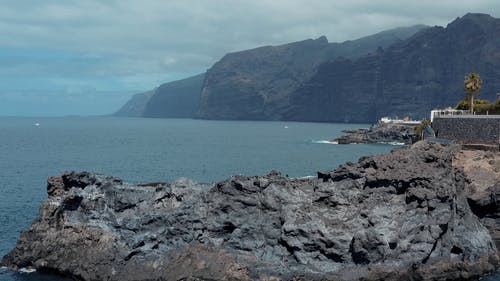 有关天性, 悬崖海岸, 撞击波浪的免费素材视频