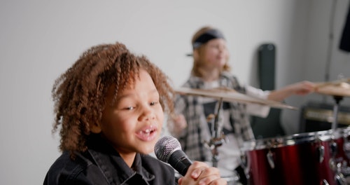 有关儿童,可爱,唱歌的免费素材视频