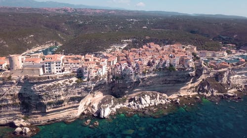 有关城镇, 岩石海岸, 建筑的免费素材视频