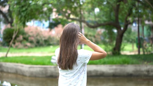 有关女人, 年轻女孩, 微笑的免费素材视频