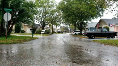 有关下雨天, 停放的汽车, 多雨的的免费素材视频