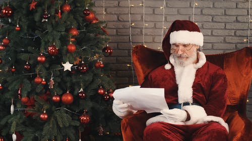 有关人, 圣诞气氛, 圣诞老人服装的免费素材视频