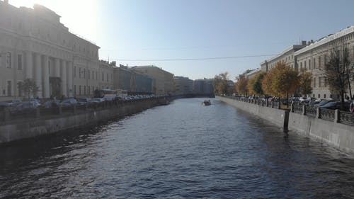 有关下落, 俄国, 圣彼得堡的免费素材视频