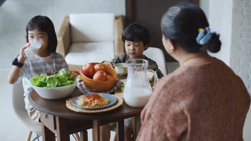 有关喝, 孩子, 水果的免费素材视频