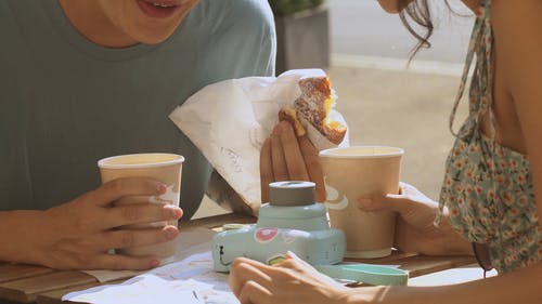 有关一杯咖啡, 人, 女人的免费素材视频