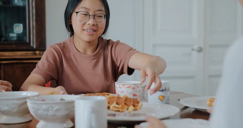 华夫饼干早餐 · 免费素材视频