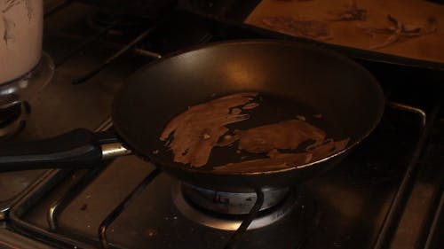 有关平底锅, 手, 烹饪的免费素材视频