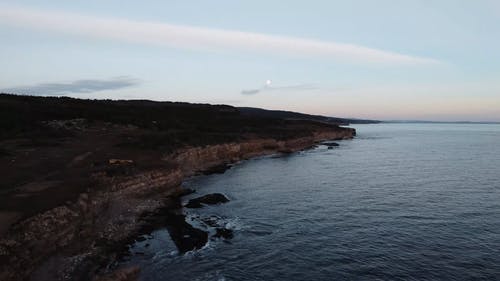 有关天空, 岸边, 广角拍摄的免费素材视频