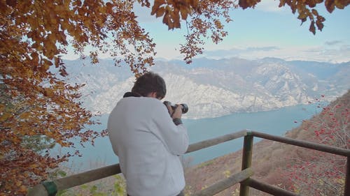 有关人, 山, 拍照的免费素材视频