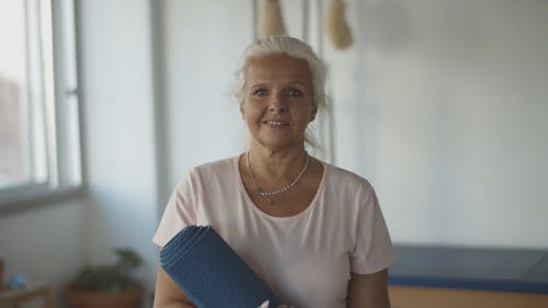 有关女人, 奶奶, 微笑的免费素材视频