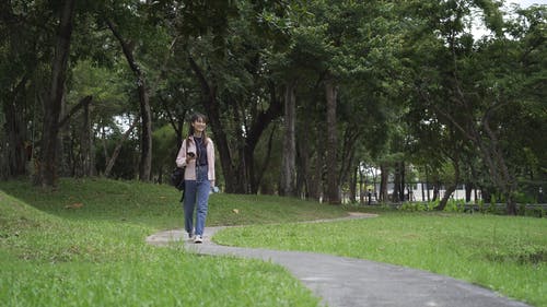 有关公园, 天性, 女人的免费素材视频