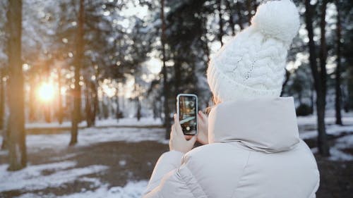 有关下雪的, 公园, 冬衣的免费素材视频