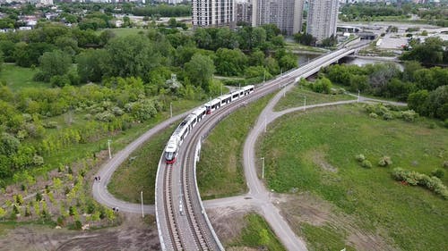 有关建筑, 树木, 无人空拍机的免费素材视频