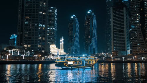 有关城市交通, 城市湾, 城市的灯光的免费素材视频
