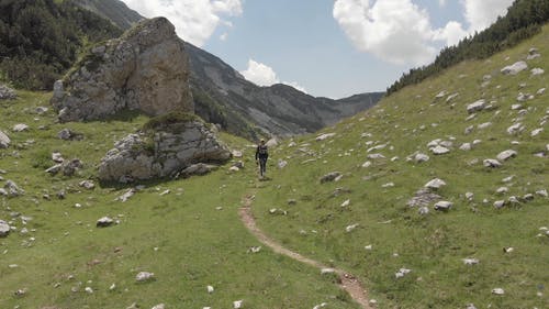 有关人, 天空, 岩石的免费素材视频