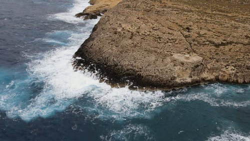 有关天性, 岩石, 波浪撞击的免费素材视频